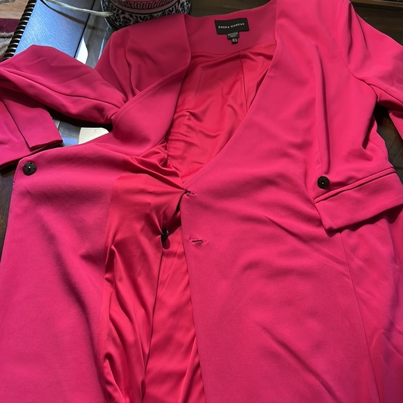 Donna Morgan Mini Tuxedo Dress - Picture 11 of 16